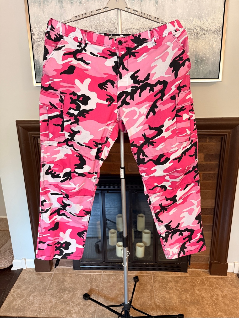 Women’s Plus Size Pink Camo Cargo Pants
